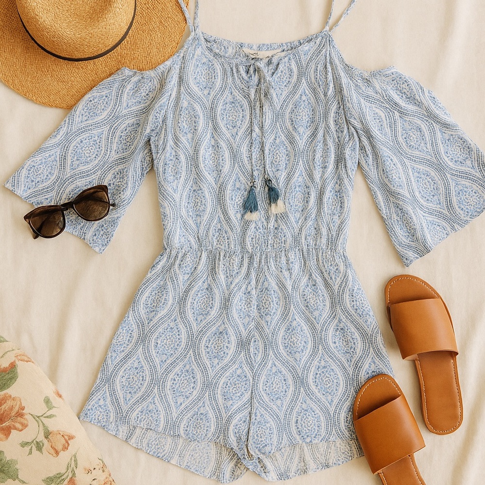 Love Stitch Blue Boho Cold-Shoulder Romper – Size Large